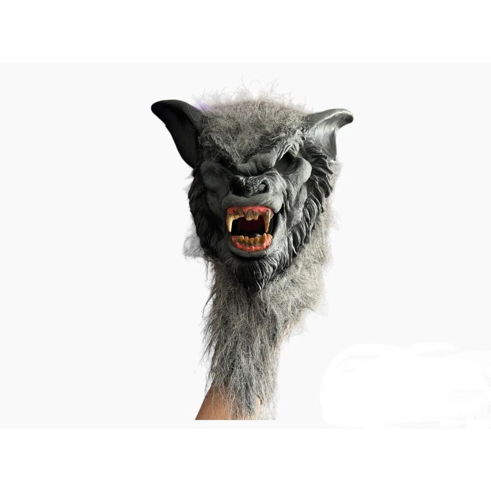 Fun World Halloween Werewolf Wolf Man Rubber Mask  Grey Child Size M Age 8-10 - Picture 8 of 9